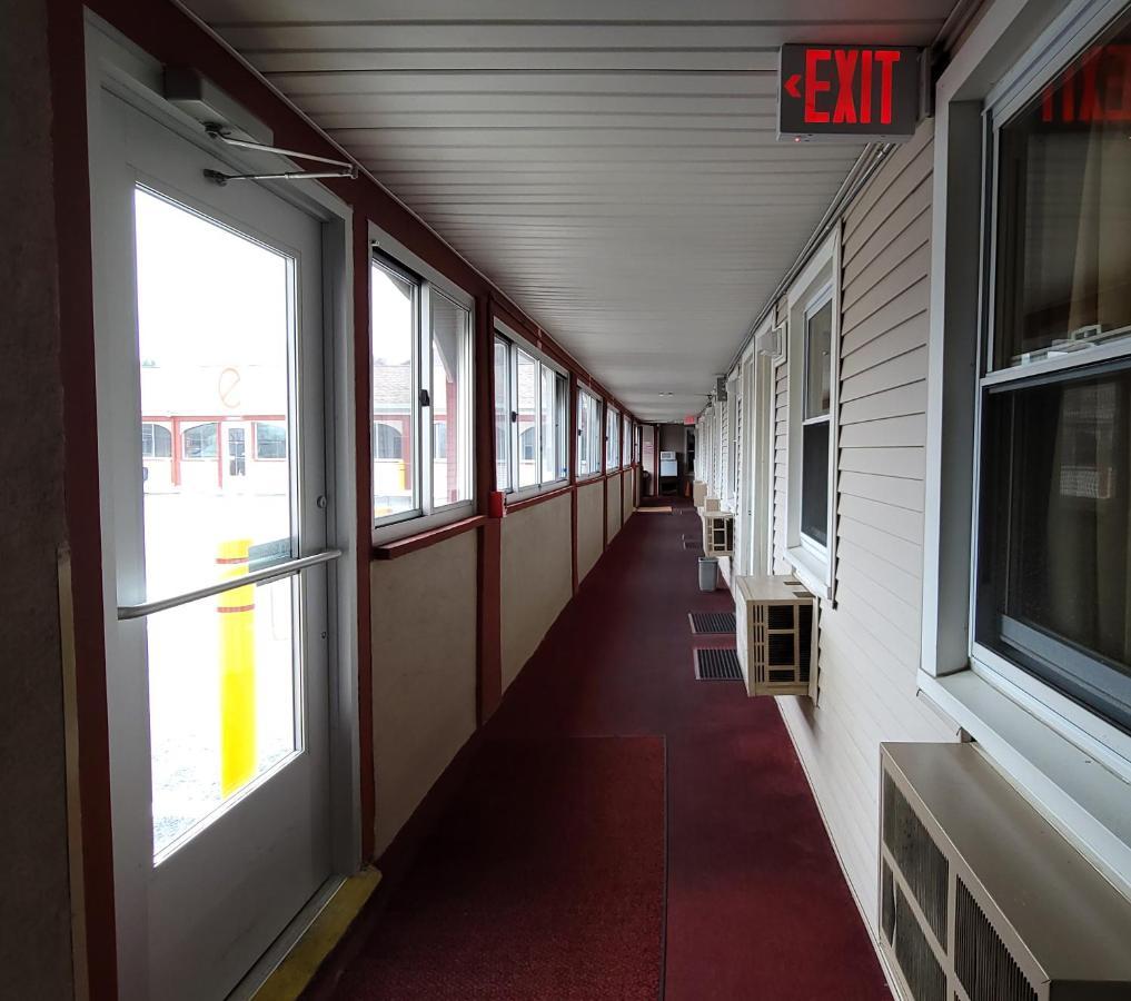 Red Carpet Inn West Springfield Luaran gambar